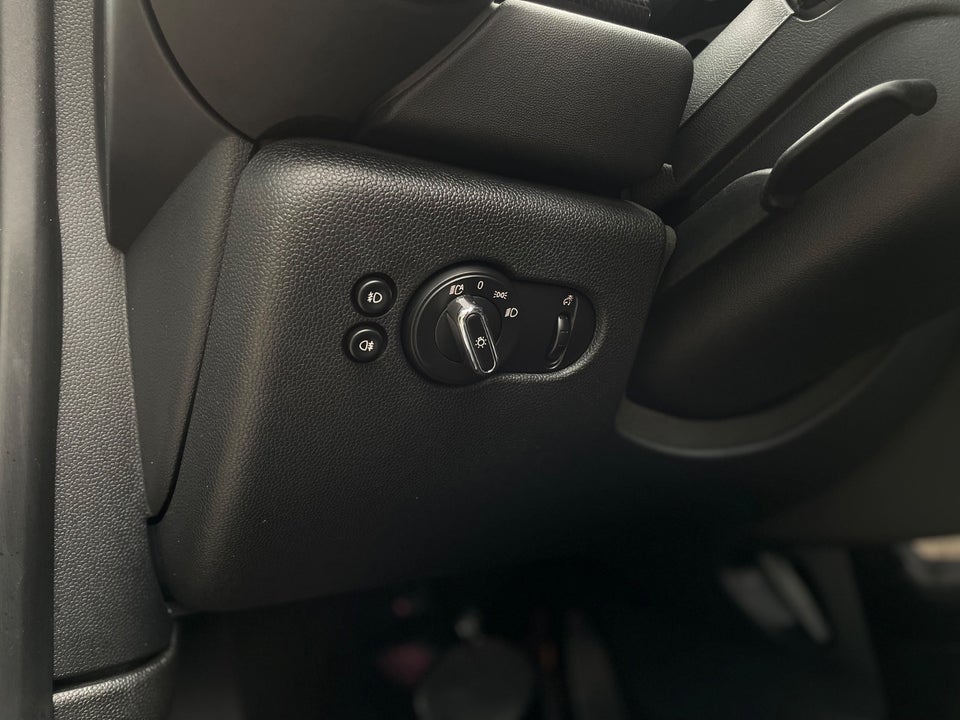 MINI Cooper SE Trim L 3d