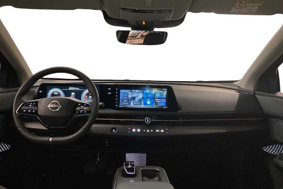 Nissan Ariya 63 Engage 5d