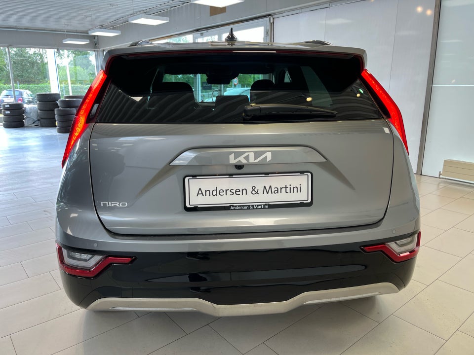 Kia Niro 64 EV Prestige 5d