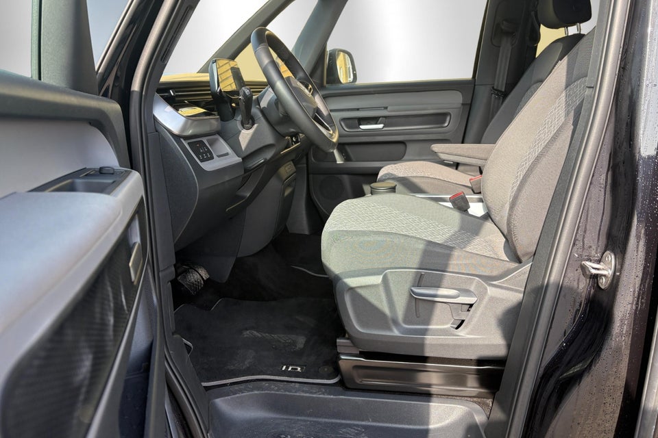 VW ID.Buzz 86 Life 7prs LWB 5d
