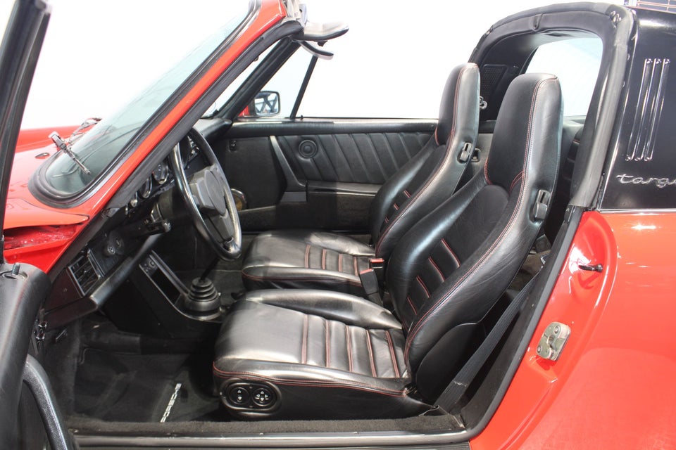 Porsche 911 3,2 Carrera Targa 2d