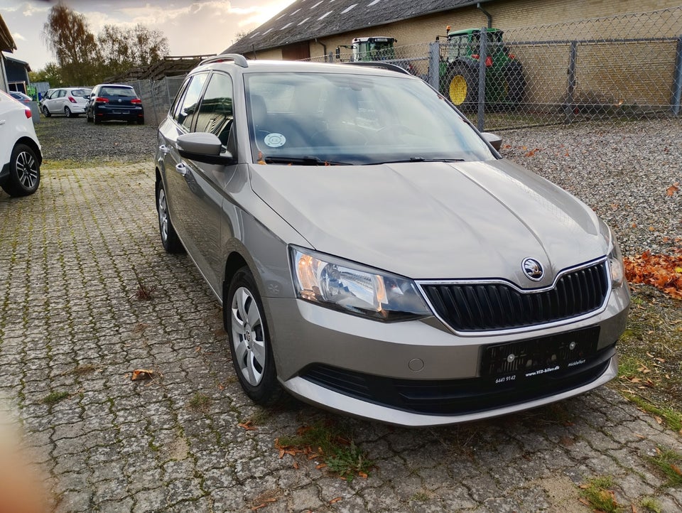 Skoda Fabia 1,0 TSi 110 Ambition Combi DSG 5d