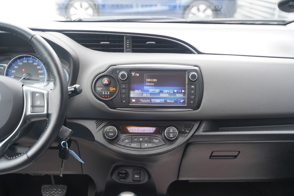 Toyota Yaris 1,5 Hybrid H2 Komfort e-CVT 5d