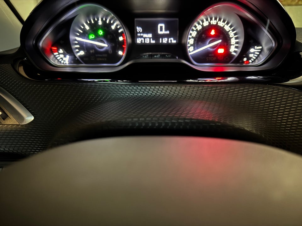 Peugeot 208 1,6 BlueHDi 100 Allure 5d