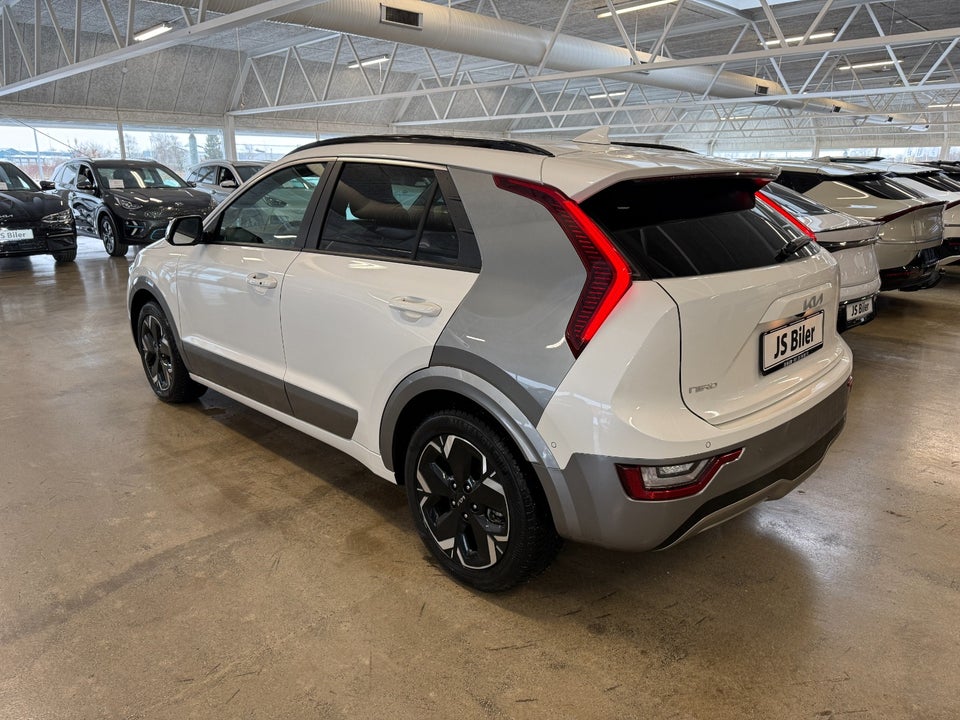 Kia Niro 64 EV Upgrade 5d