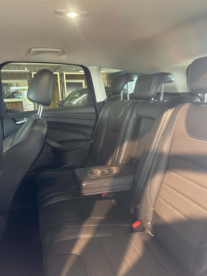 Ford Kuga 2,0 TDCi 180 Titanium aut. AWD 5d