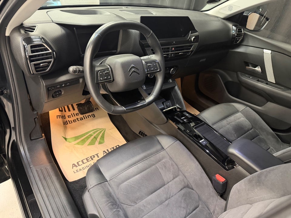 Citroën ë-C4 X 50 Palais Sky 4d