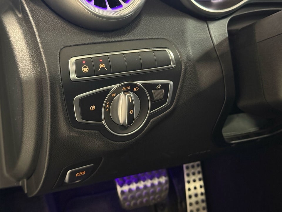 Mercedes C220 d 2,0 AMG Line Night Edition stc. aut. 4Matic 5d