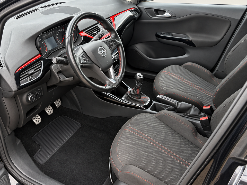 Opel Corsa 1,4 Essentia 5d