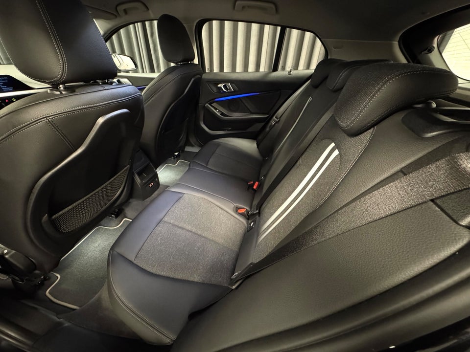 BMW 118i 1,5 Sport Line aut. 5d