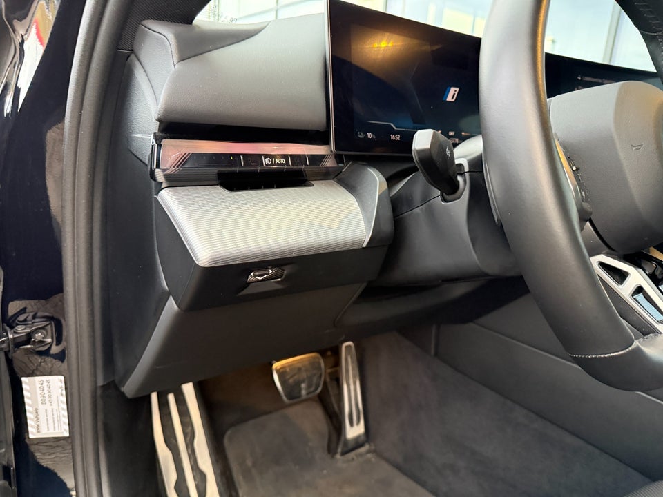 BMW i5 eDrive40 M-Sport 4d