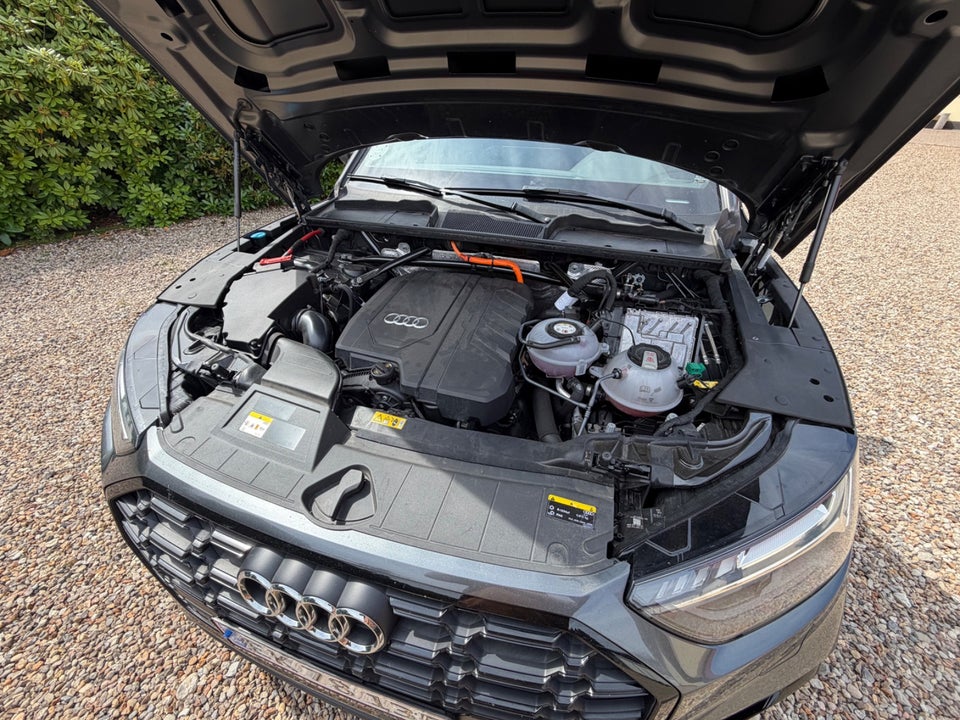 Audi Q5 55 TFSi e S-line quattro S-tr. 5d