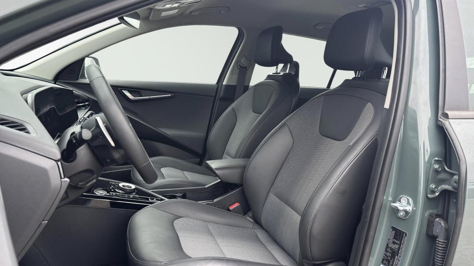 Kia Niro 64 EV Prestige 5d