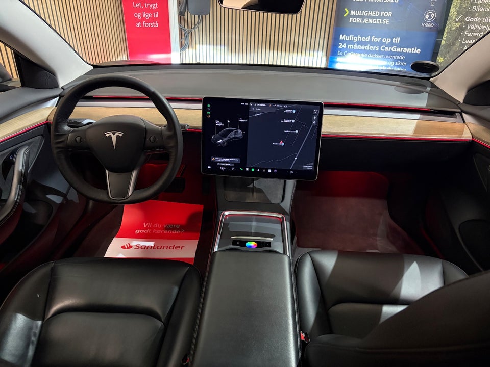 Tesla Model 3 Long Range AWD 4d