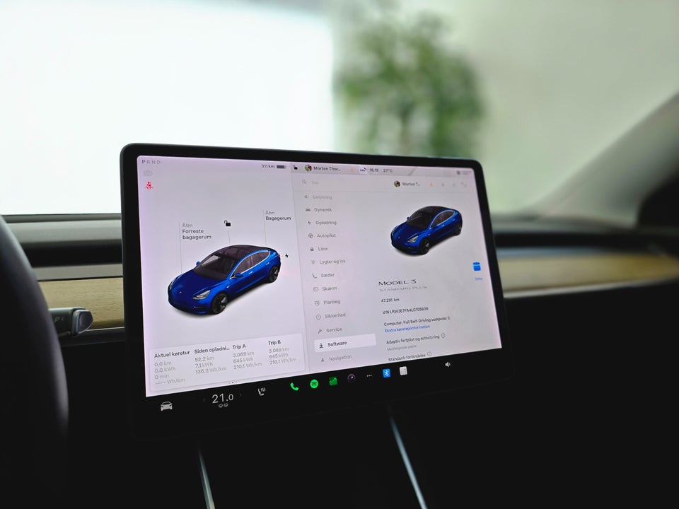 Tesla Model 3 Standard Range+ RWD 4d