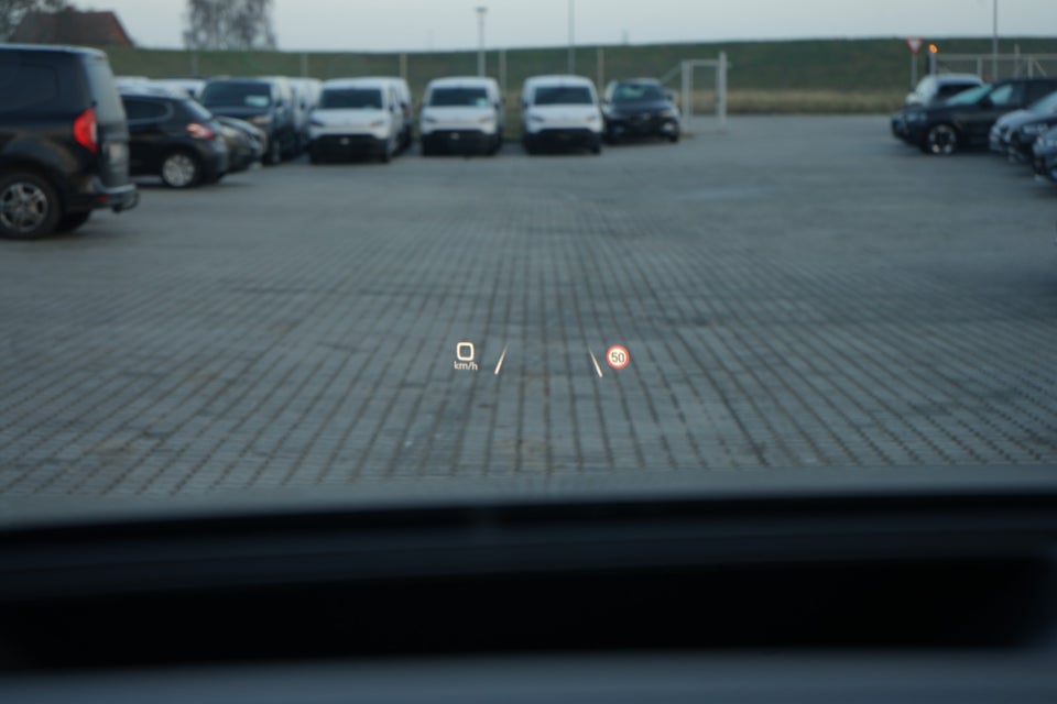 Audi Q4 e-tron 40  5d