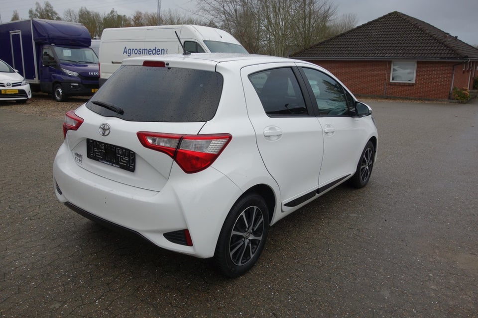 Toyota Yaris 1,4 D-4D T2 Van 5d