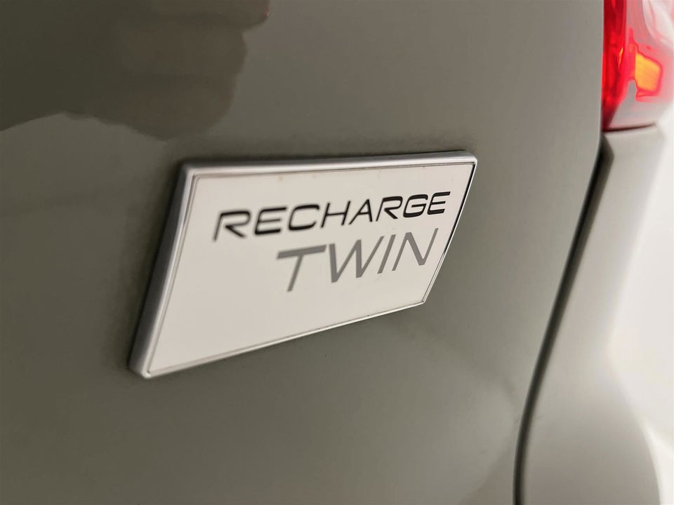 Volvo XC40 P8 ReCharge Twin Plus 5d