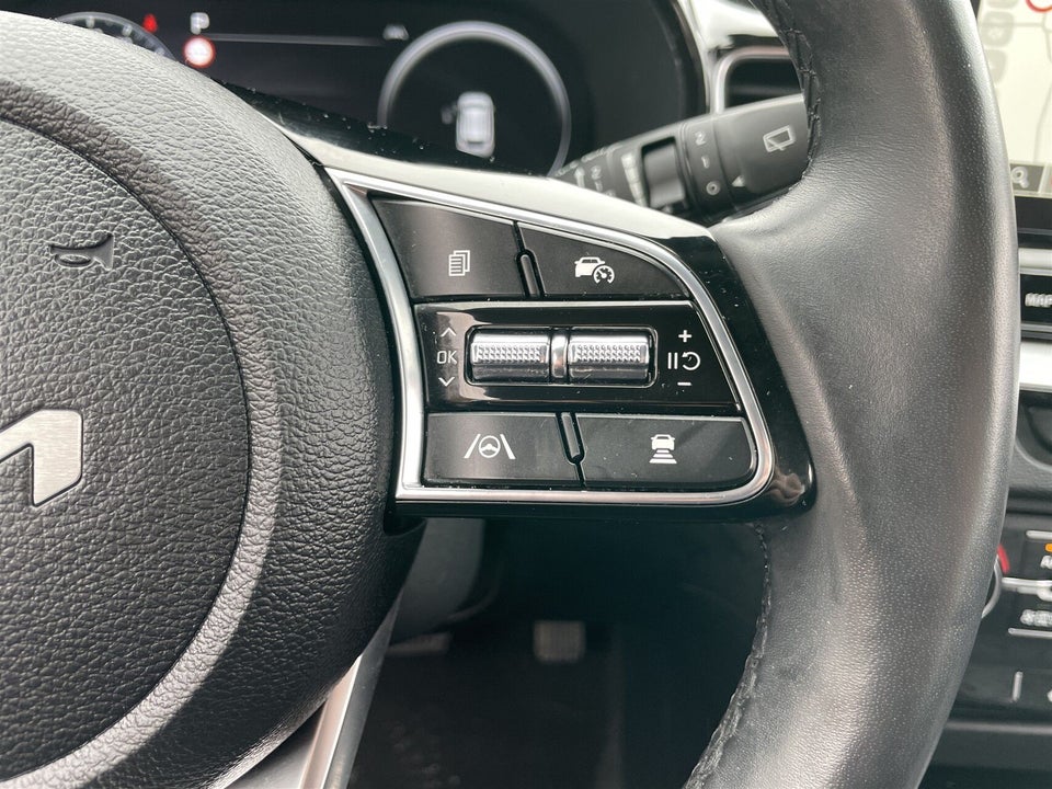 Kia Ceed 1,6 PHEV Upgrade Premium SW DCT 5d