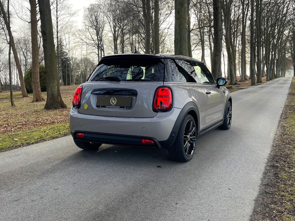 MINI Cooper SE Collection 3d