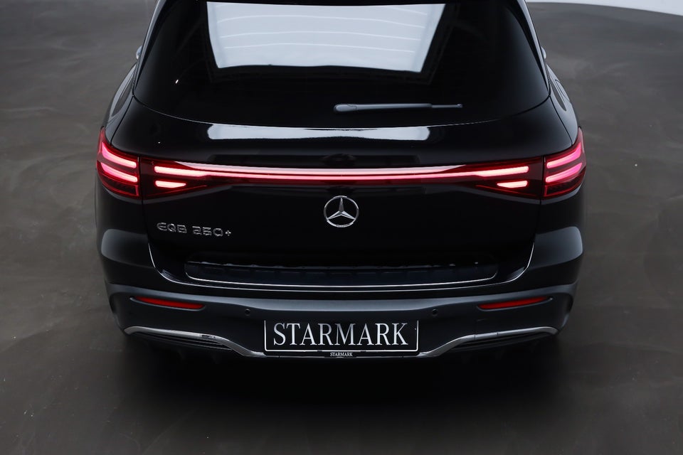 Mercedes EQB250+ AMG Premium 5d