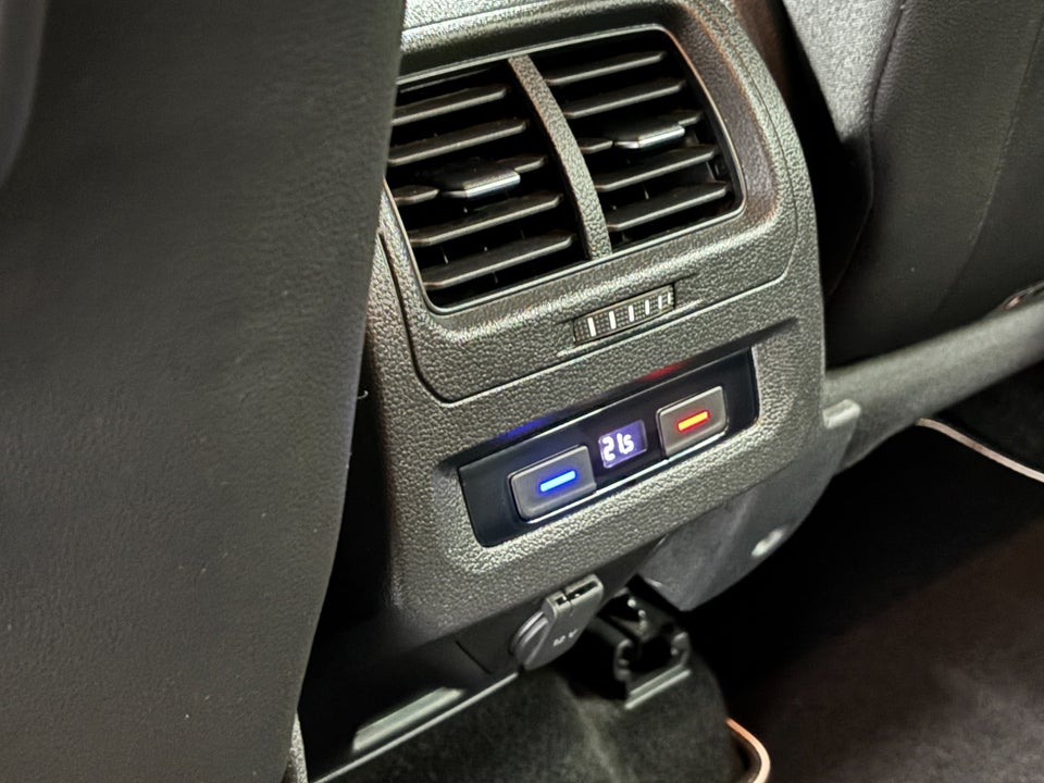 VW Touran 1,6 TDi 115 Comfortline DSG 7prs 5d