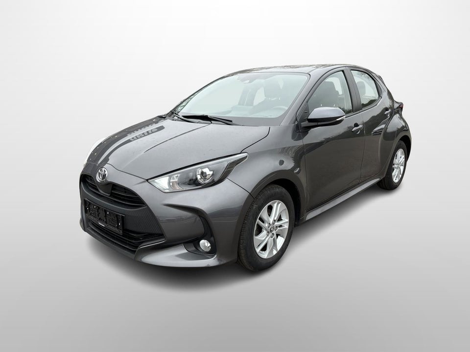 Toyota Yaris 1,5 Active 5d