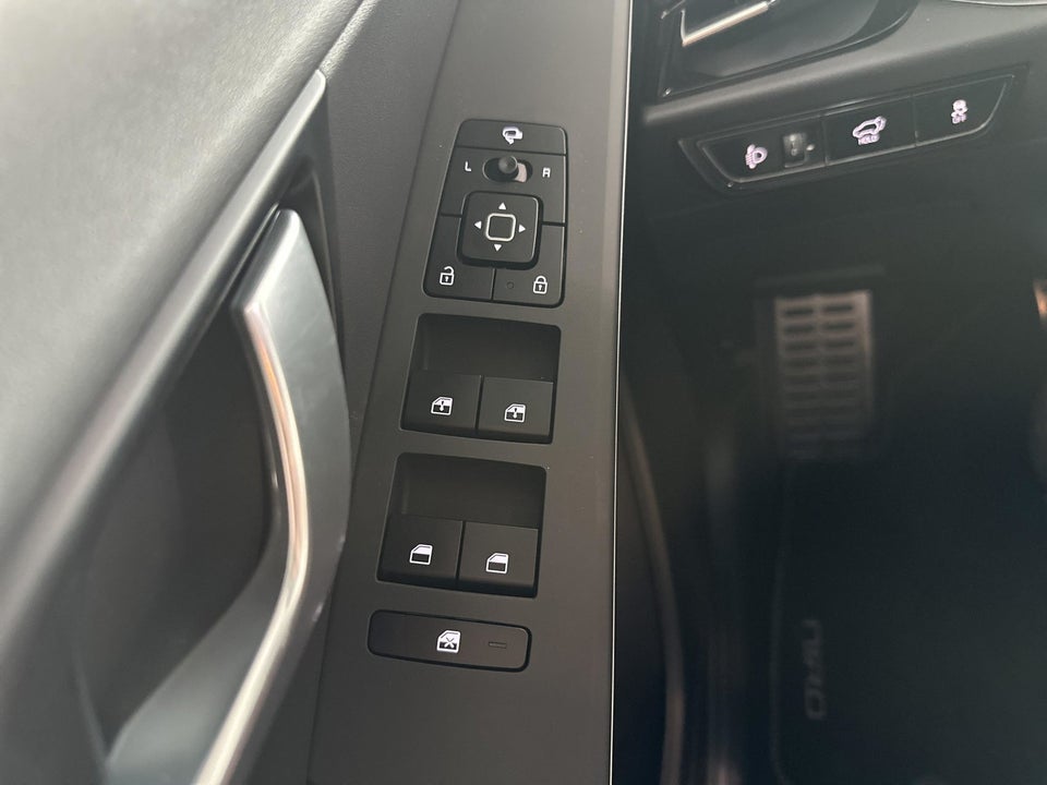 Kia Niro 64 EV Upgrade 5d