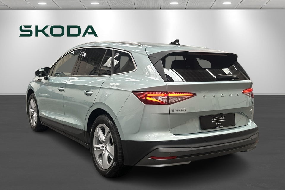 Skoda Enyaq 80 iV Plus Loft 5d