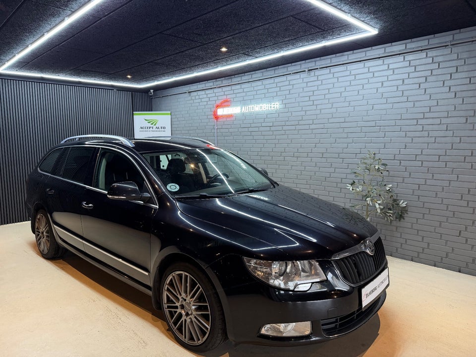 Skoda Superb 2,0 TDi 170 Ambition Combi DSG 5d