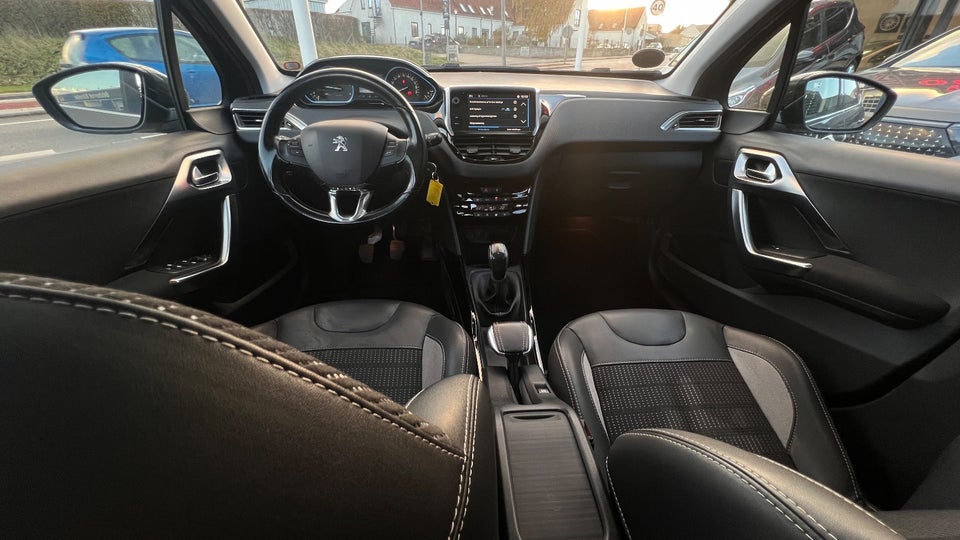 Peugeot 2008 1,6 BlueHDi 100 Allure 5d