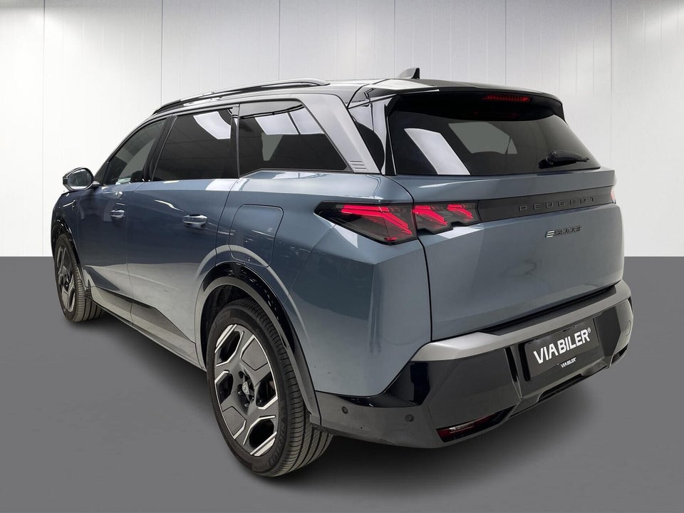 Peugeot e-5008 77 GT 7prs 5d