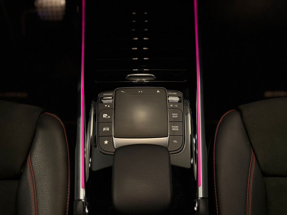 Mercedes EQB300 AMG Line 4Matic 5d