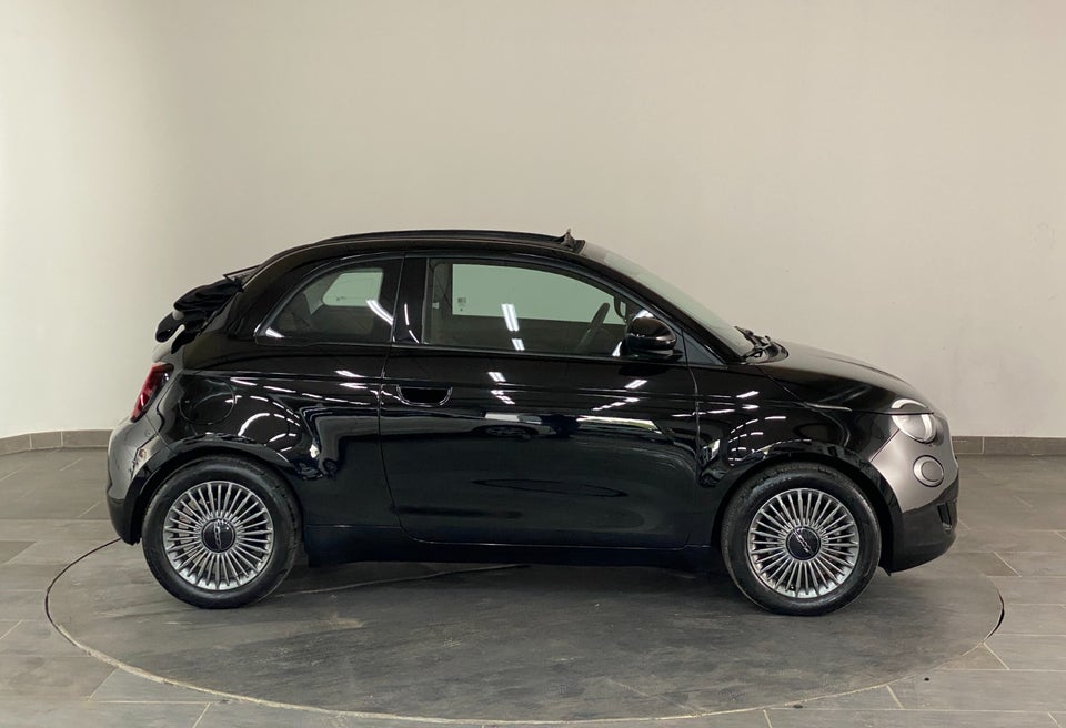 Fiat 500e Icon Cabrio 2d