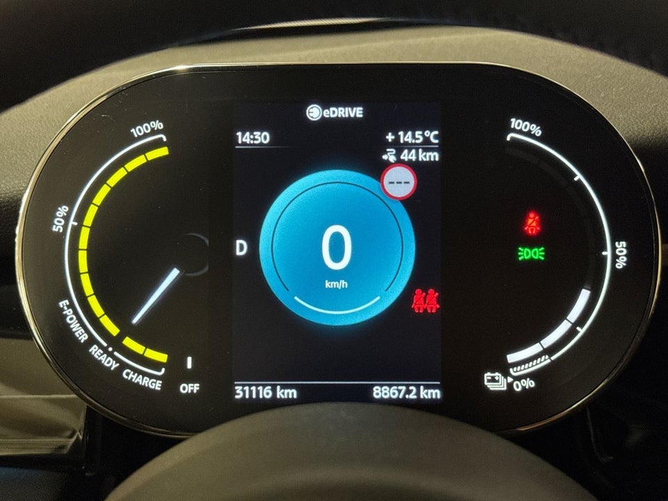 MINI Cooper SE Essential 3d