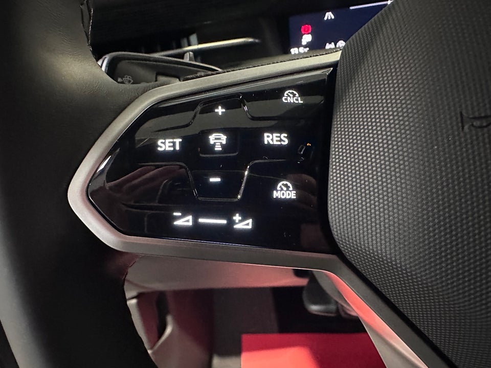 VW ID.7 77 Pro Tourer 5d