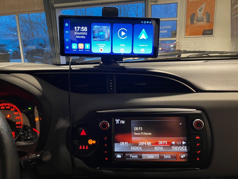 Toyota Yaris 1,0 VVT-i T2 5d