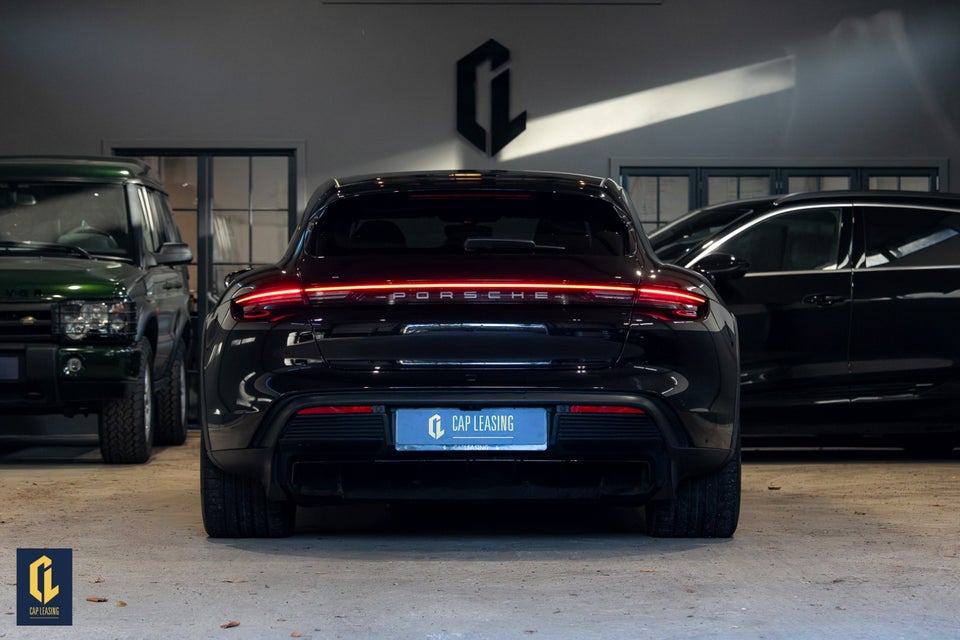 Porsche Taycan 4S Performance+ Cross Turismo 5d
