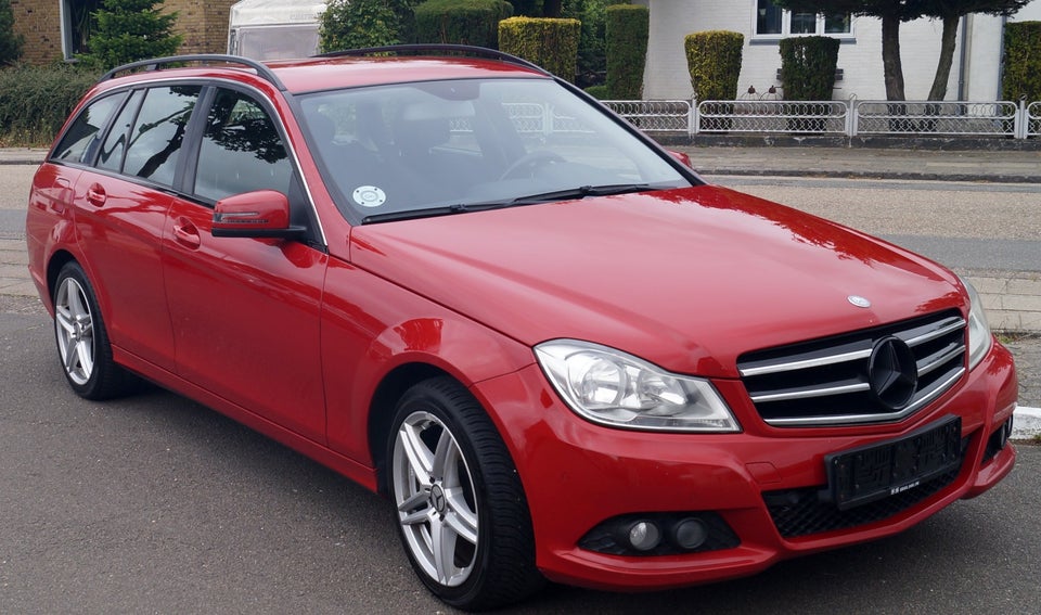 Mercedes C200 2,2 CDi aut. BE 4d