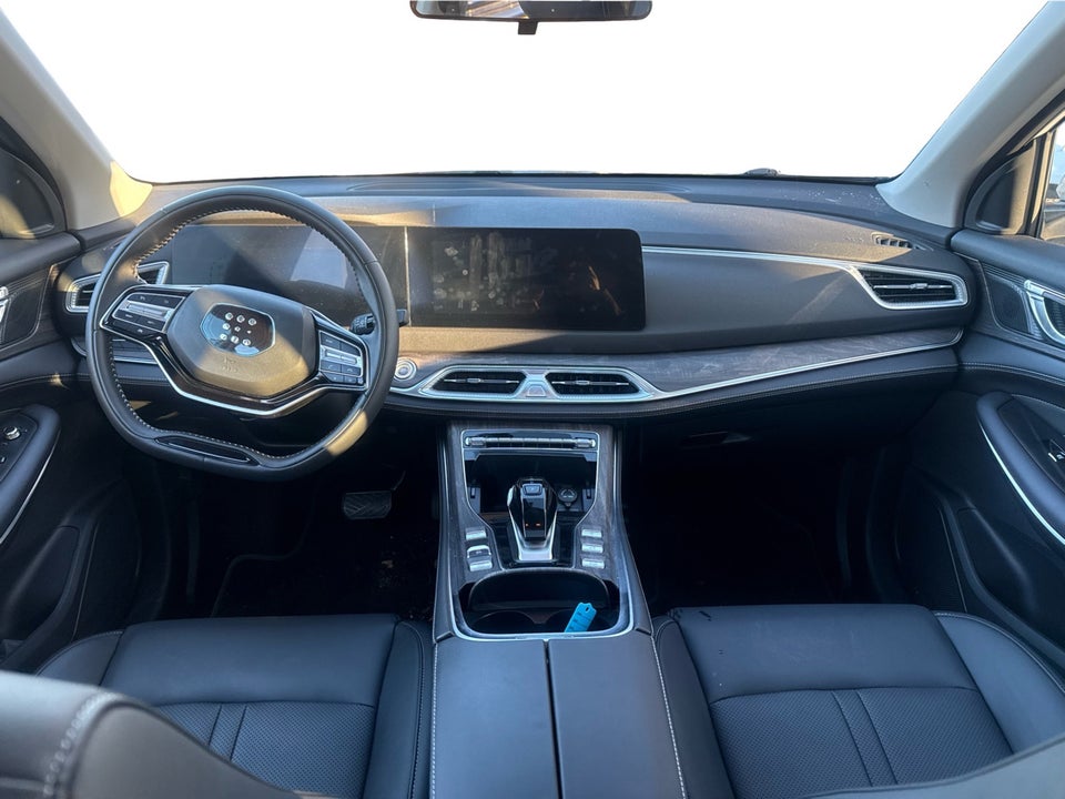 Navor E5 1,5 PHEV Rock 5d