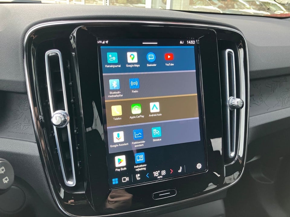 Volvo XC40 P6 ReCharge Core 5d