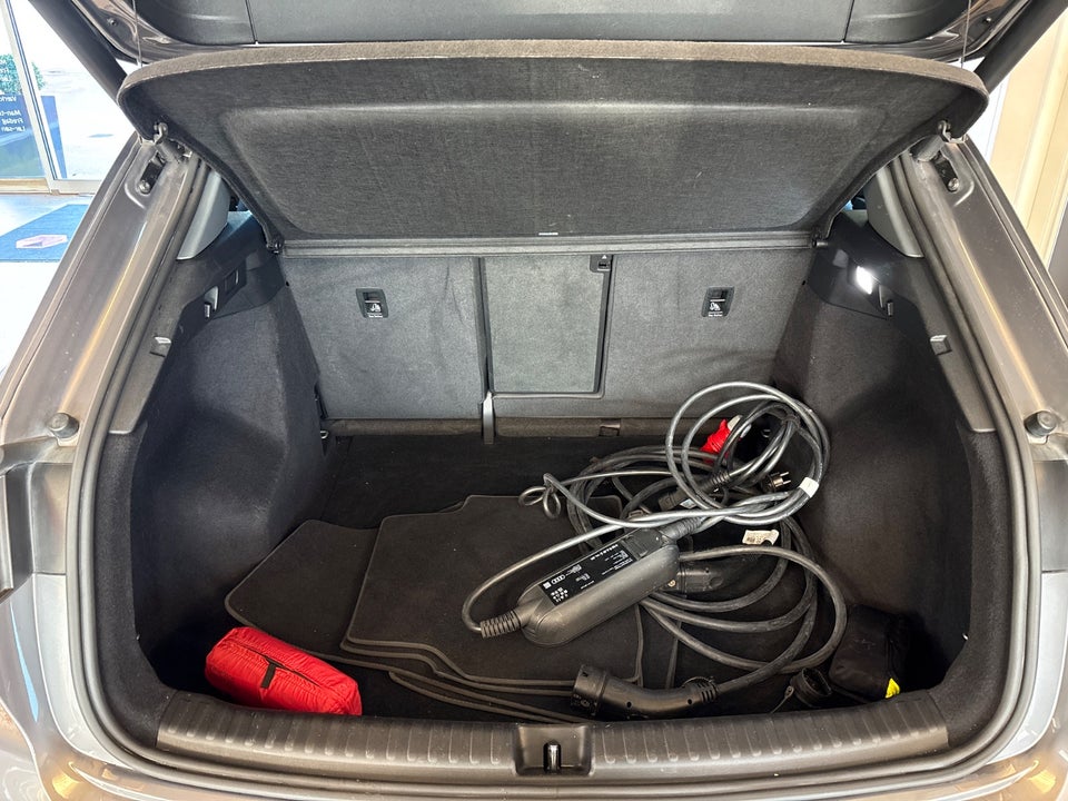 Audi Q4 e-tron 40 Advanced 5d