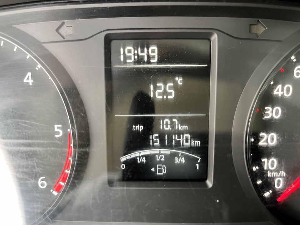 VW Transporter 2,0 TDi 102 Ladvogn lang 2d