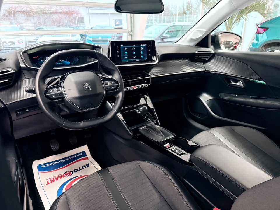 Peugeot 208 1,2 PureTech 100 Allure 5d