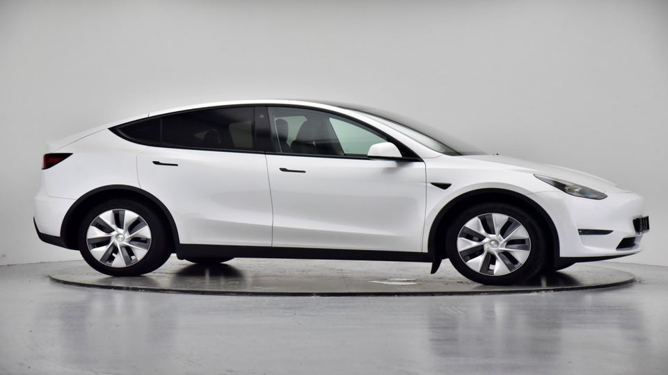 Tesla Model Y Long Range AWD 5d