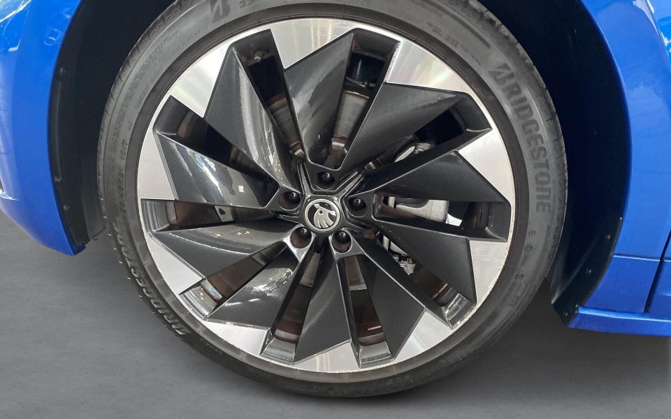 Skoda Enyaq 80 iV Sportline 5d