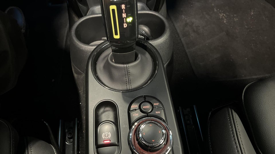 MINI Cooper SE Edition Premium Plus 3d