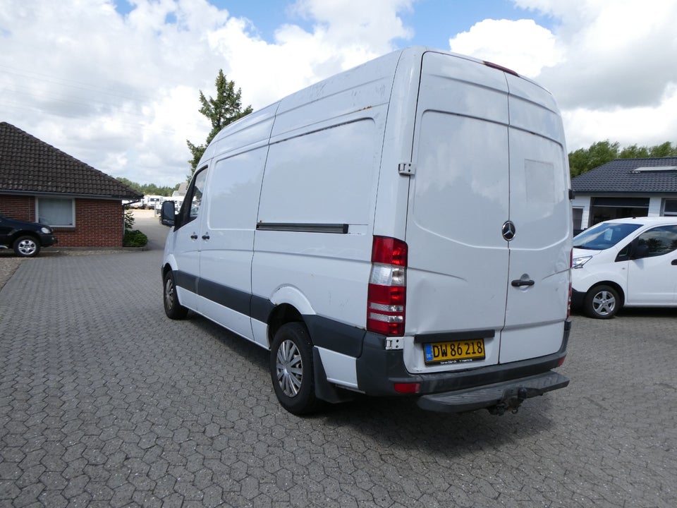 Mercedes Sprinter 316 2,2 CDi R2 Kassevogn 5d