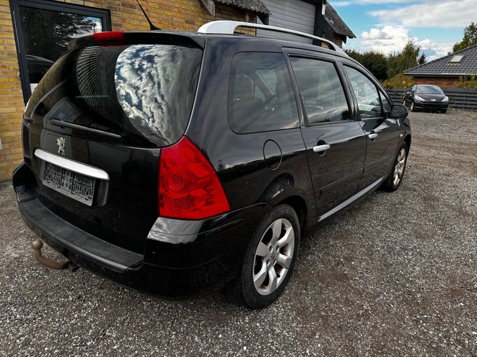 Peugeot 307 2,0 T6 SW 7prs 5d