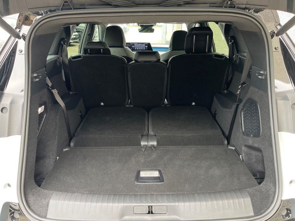 Peugeot e-5008 77 GT 7prs 5d